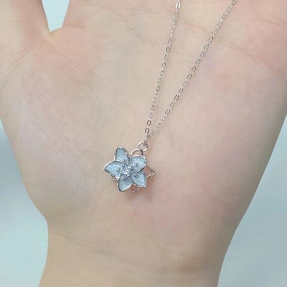 Silver Flower Pendant Necklace - Picture 3 of 3